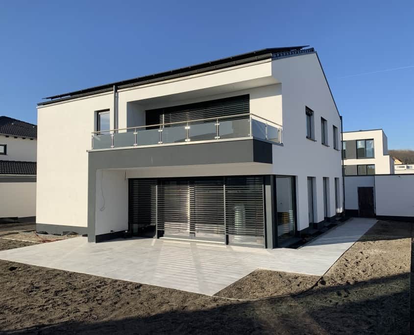 Gartenansicht mit Terrassen